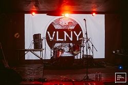 Фоторепортаж с концерта группы VLNY