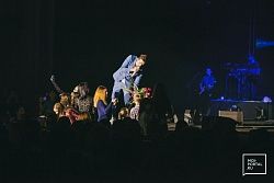 Фоторепортаж с концерта Димы Билана в Тюмени