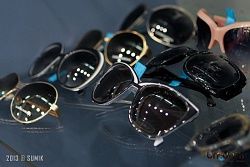 Финалистки «Имидж 2013» примеряют очки от «Сибирь Оптики»