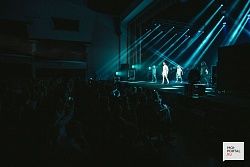 Фоторепортаж с концерта Сергея Лазарева в Тюмени