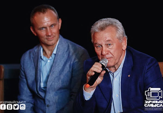 В тюменском кинотеатре состоялась премьера первого социального видеоролика проекта «Стань сильнее – выбери спорт!» В тюменском кинотеатре состоялась премьера первого социального видеоролика проекта «Стань сильнее – выбери спорт!»