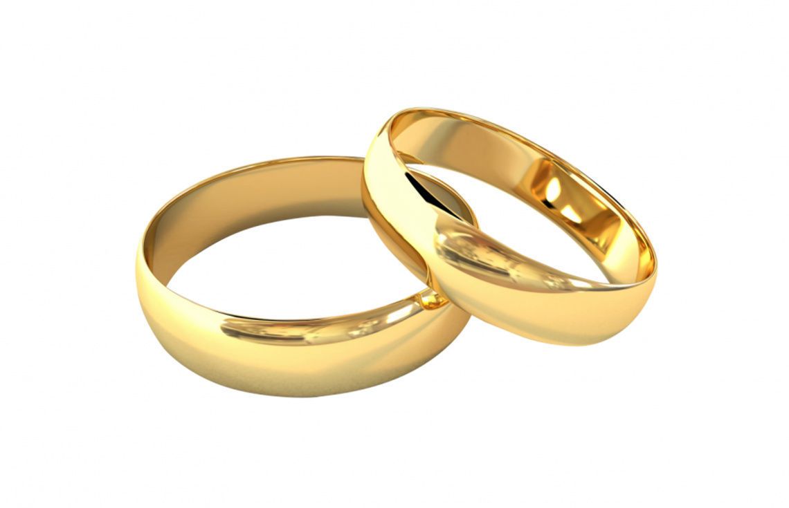 Свадебные кольца на прозрачном фоне