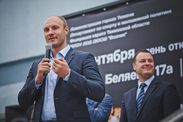 Новый зал каратэ принимает детей в секцию Новый зал каратэ принимает детей в секцию