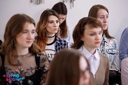 Я верю в будущее Girl power: МК Марии Кондратович